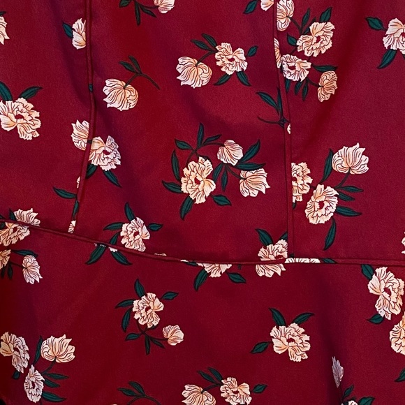 Sleeveless blouse with floral print by Banana Republic - Picture 3 of 3